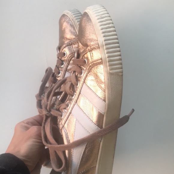 Gola for J crew pink metallic leather low athletic shoes women’s size 9 - Picture 3 of 5